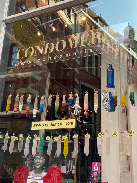 u35161701 header picture leakfans.com