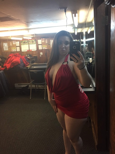 u42094226 header picture leakfans.com