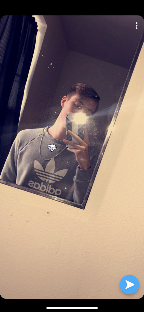 u49843112 header picture leakfans.com