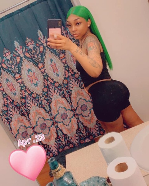 u50912283 header picture leakfans.com