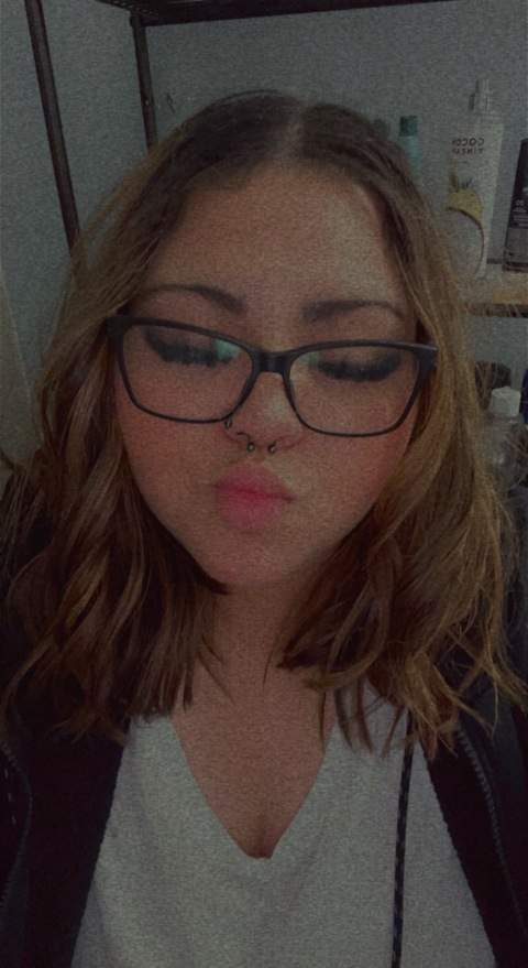 u51792725 header picture leakfans.com