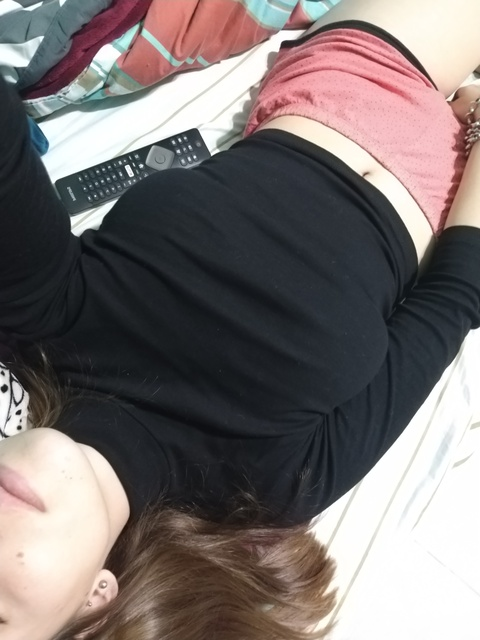 u68907411 header picture leakfans.com