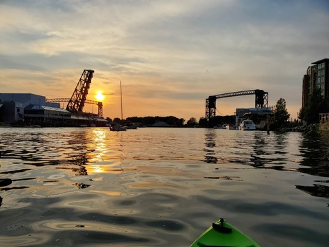 u81423531 header picture leakfans.com