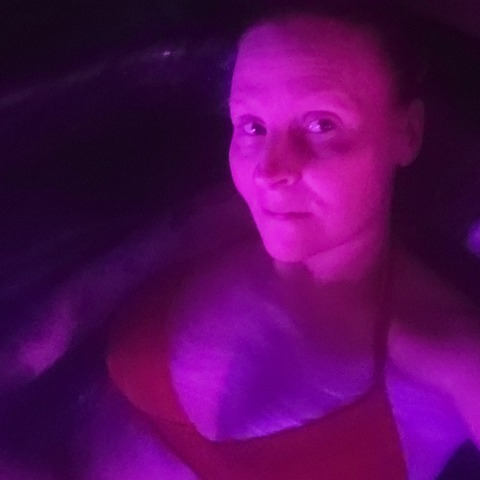 u85926250 header picture leakfans.com