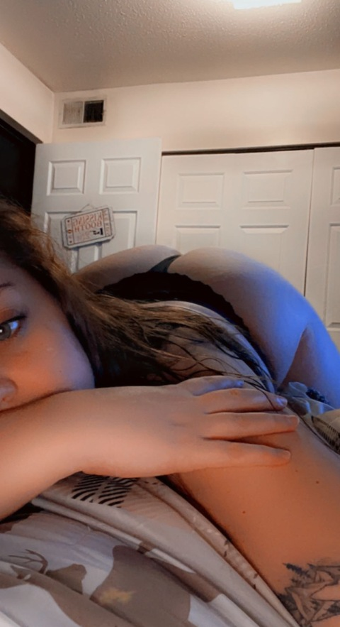 u87478993 header picture leakfans.com