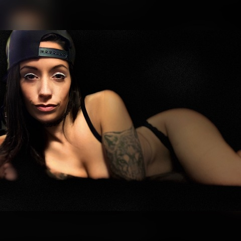 uhleashia header picture leakfans.com