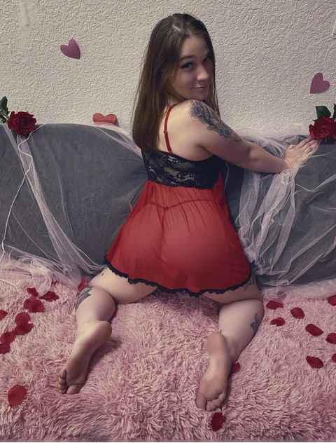 ukdollas34 header picture leakfans.com