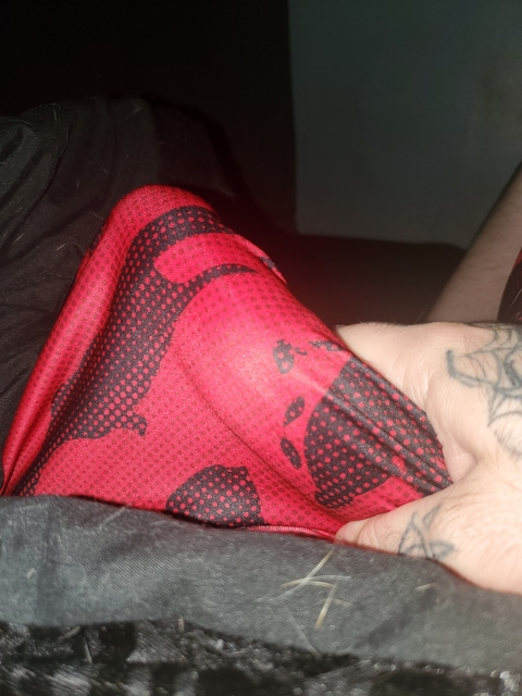 undeadfreak2111 header picture leakfans.com