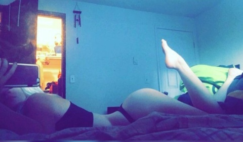 unprofessional.jpg header picture leakfans.com