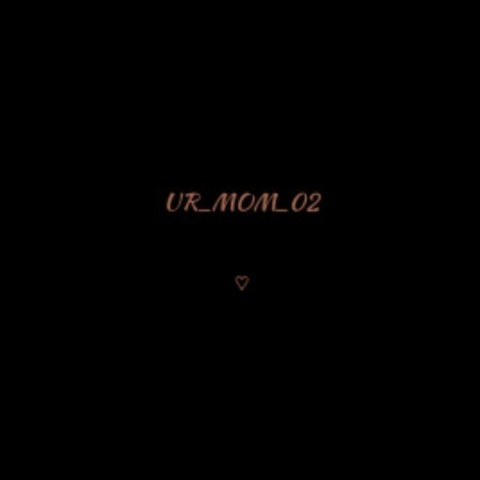 ur_mom_02 header picture leakfans.com