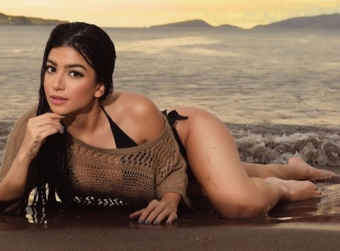 valerey header picture leakfans.com