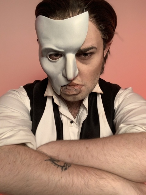 vallieboycosplay header picture leakfans.com