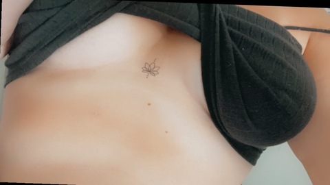 vanillacheeks513 header picture leakfans.com