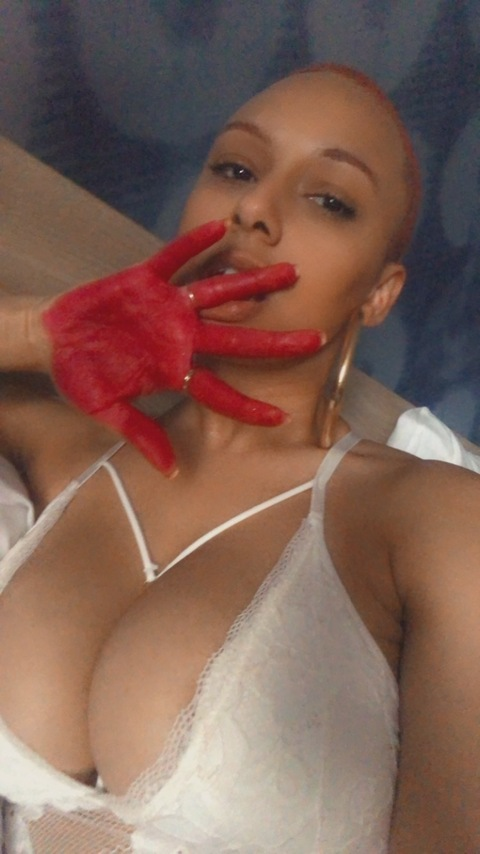 venussentmee header picture leakfans.com