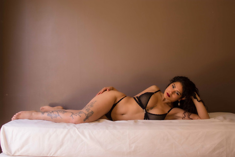 verito.milf header picture leakfans.com