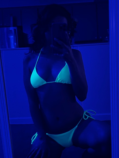 vexivoss header picture leakfans.com