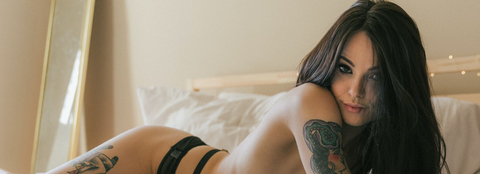 vikkiblowsie header picture leakfans.com