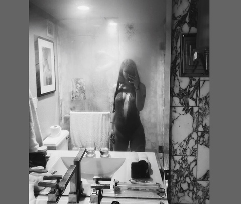 violetbbyx header picture leakfans.com