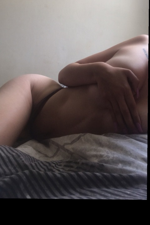 vipkajjja header picture leakfans.com