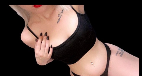 virghoe666 header picture leakfans.com