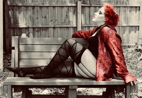 vivavarlowe header picture leakfans.com