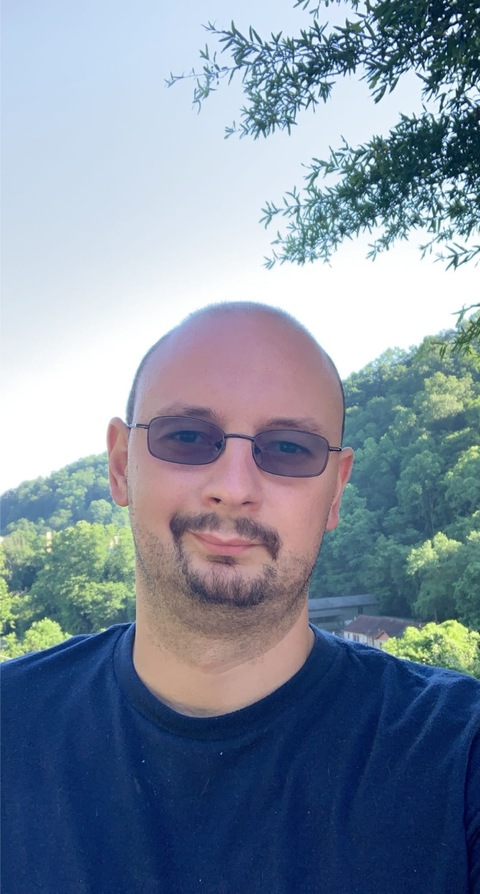 warrix86 header picture leakfans.com