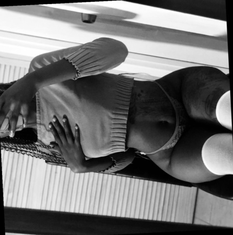 weebing_good header picture leakfans.com