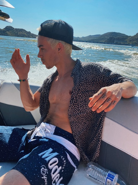 wesleytucker header picture leakfans.com