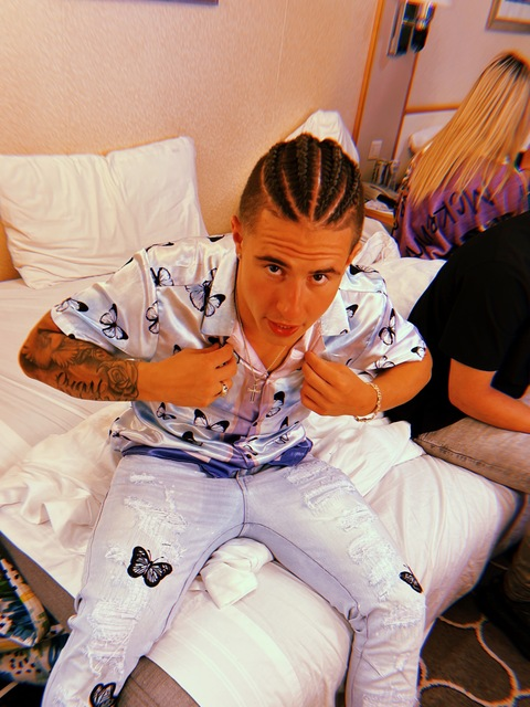 whodatis19 header picture leakfans.com