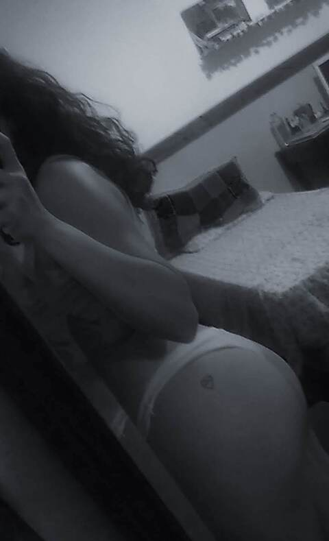 wineandfags header picture leakfans.com