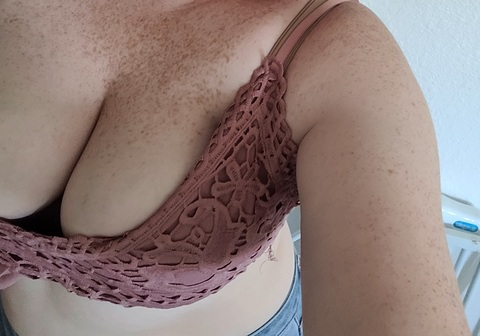 witchy-bitch header picture leakfans.com