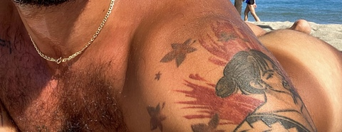 wolfeltrue header picture leakfans.com