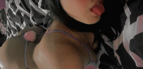 wraith.tsuki.mei header picture leakfans.com