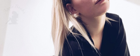 x.y.tothe.zee header picture leakfans.com