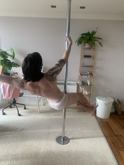 xanderxposed header picture leakfans.com