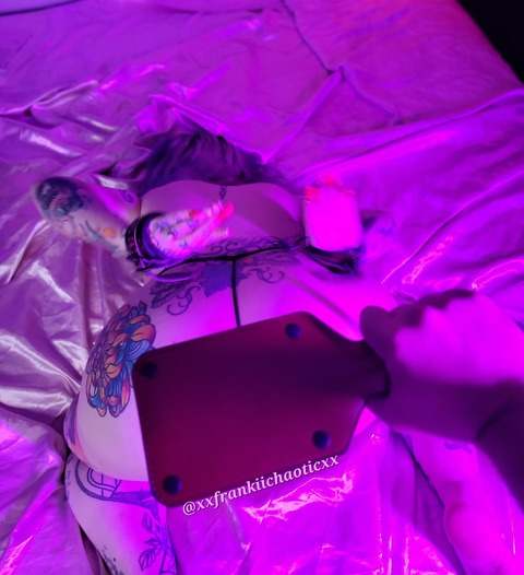xfrankiichaoticx header picture leakfans.com