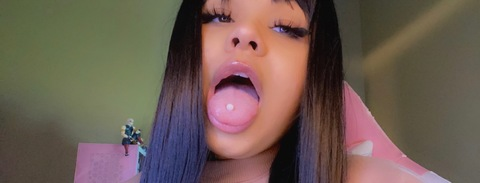 xkurvykitty header picture leakfans.com