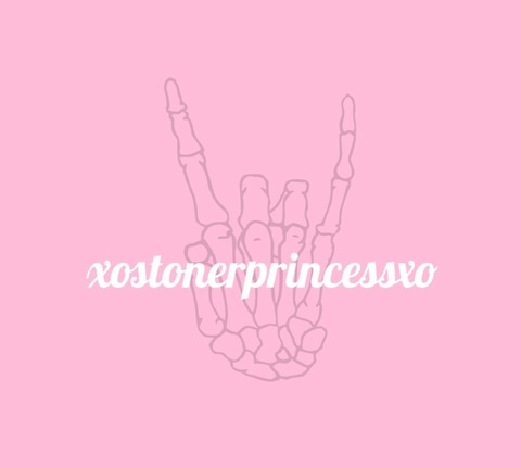 xostonerprincessxo header picture leakfans.com