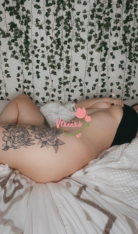 xovexii header picture leakfans.com