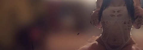 xoxoadriii header picture leakfans.com