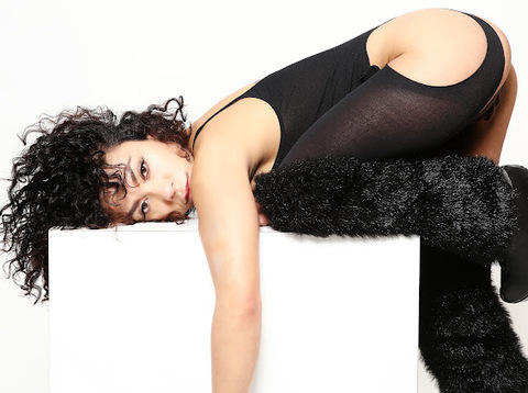 xyliniadivine header picture leakfans.com