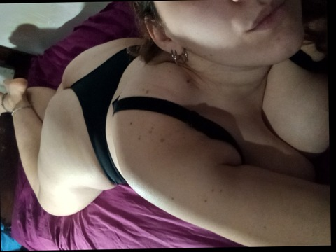 yesicarobit2020 header picture leakfans.com