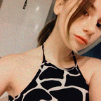 yliaxxx profile picture leakfans.com