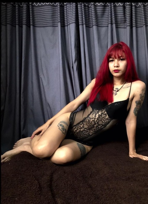 yllen666 header picture leakfans.com