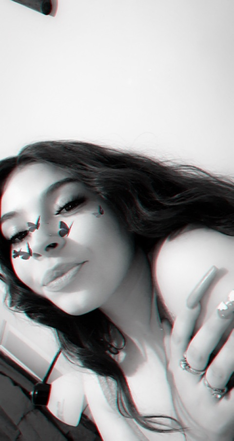 yogirlyasi header picture leakfans.com