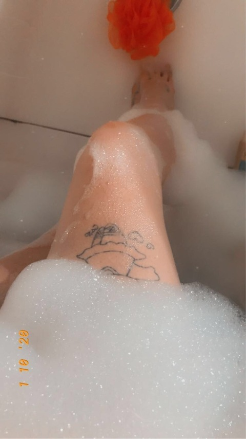 youngcurvymilf header picture leakfans.com