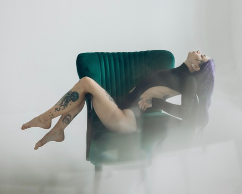 your_purple_dream header picture leakfans.com