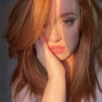 yourfavouritered profile picture leakfans.com