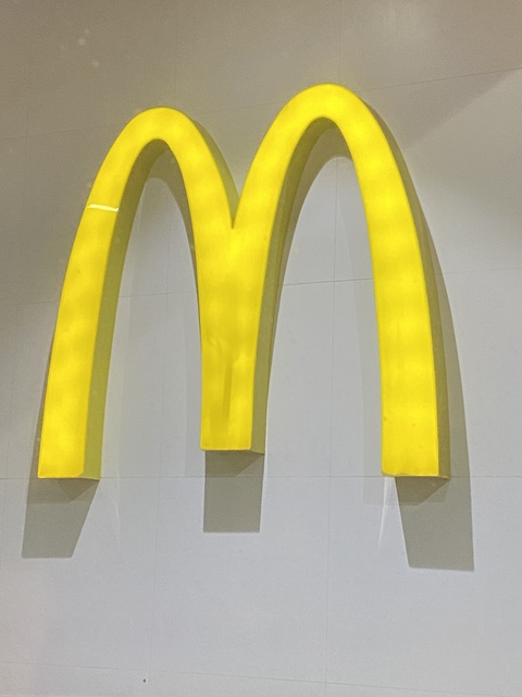 yourlocalgirl header picture leakfans.com