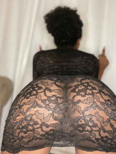 zam_18 header picture leakfans.com